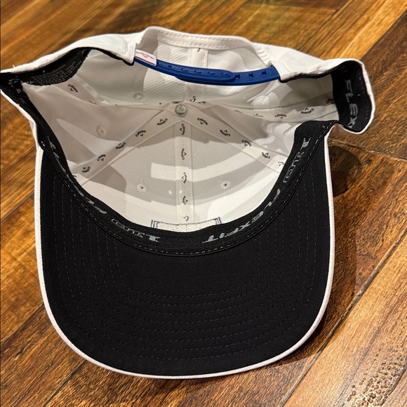 MENS RUTHERFORD FLEXFIT® SNAPBACK HAT - Picture 3 of 3